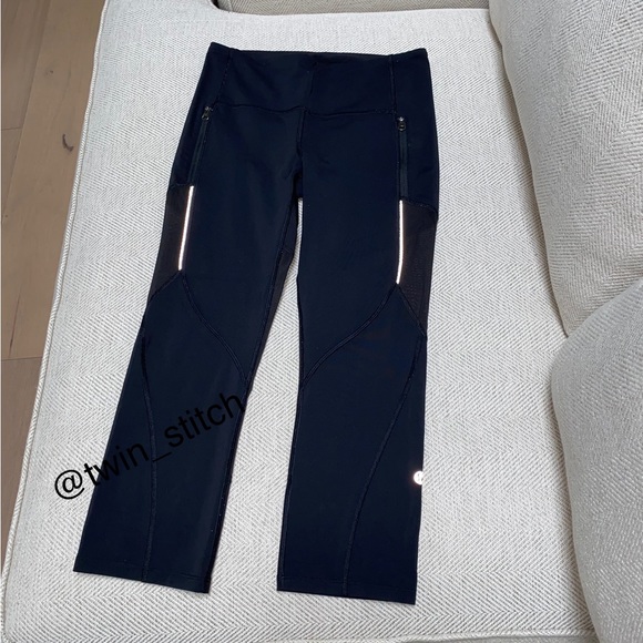 Lululemon Rush Hour 21” Crop - Picture 8 of 12